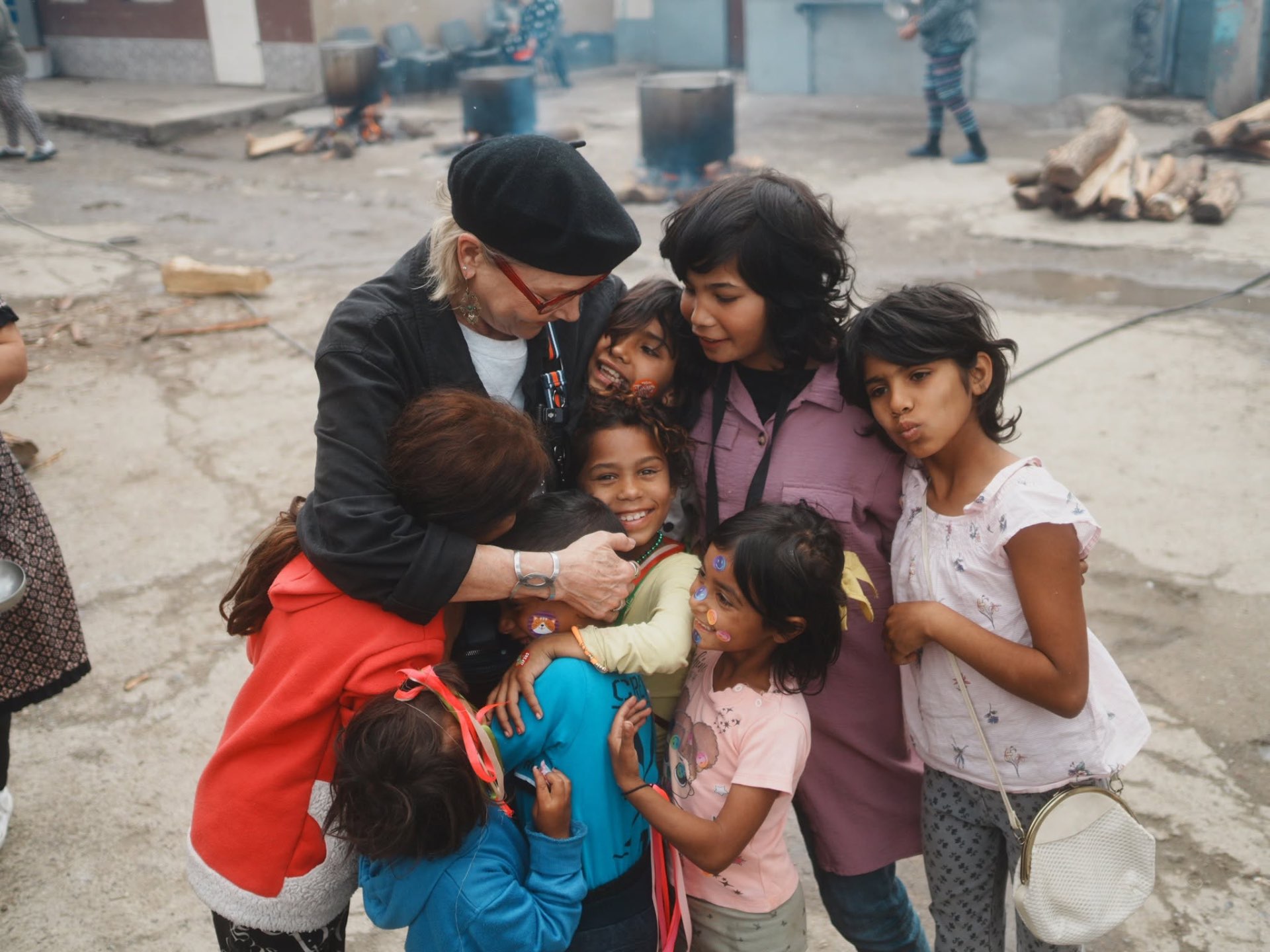 Winnie with Roma children